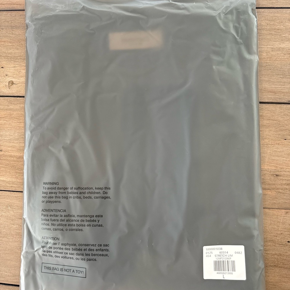 New Essentials Feat of God Stretch Limo Black Men's T-Shirt Sizes S, M, L - Picture 5 of 7